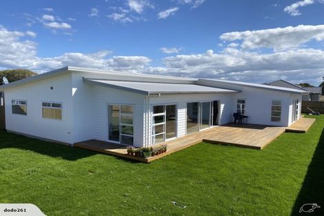 Photo of property in 10 Kotare Drive, Coastlands, Whakatane, 3120