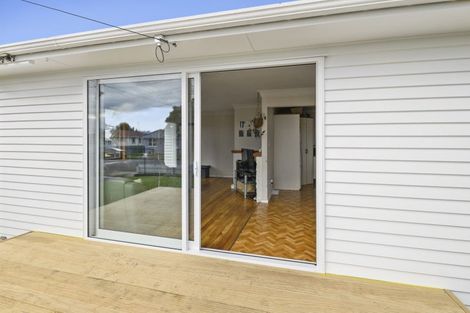 Photo of property in 9 Rata Street, Levin, 5510