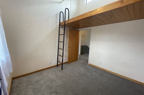 Photo of property in 50 Eugenia Rise, Totara Heights, Auckland, 2105