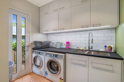 Photo of property in 17 Godwin Crescent, College Estate, Whanganui, 4500