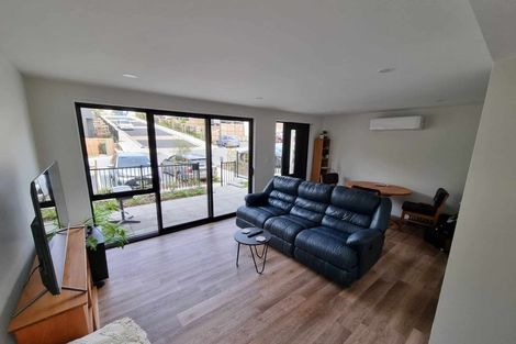 Photo of property in 34 Tokai Place, Glen Eden, Auckland, 0602