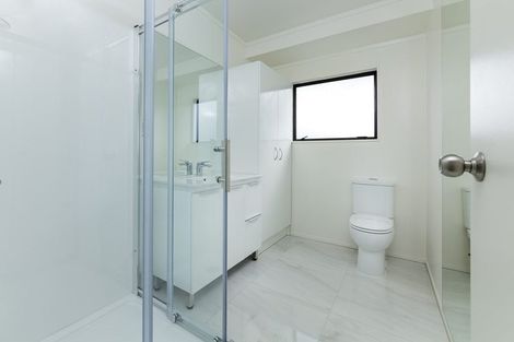 Photo of property in 1/41 Sabulite Road, Kelston, Auckland, 0602