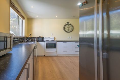 Photo of property in 577 Little Akaloa Road, Little Akaloa, 7583