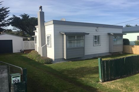 Photo of property in 108 Park Avenue, Waitarere Beach, Levin, 5510