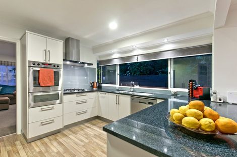 Photo of property in 4 Olwyn Place, Greenhithe, Auckland, 0632