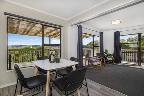 Photo of property in 56 Raumati Crescent, Onerahi, Whangarei, 0110