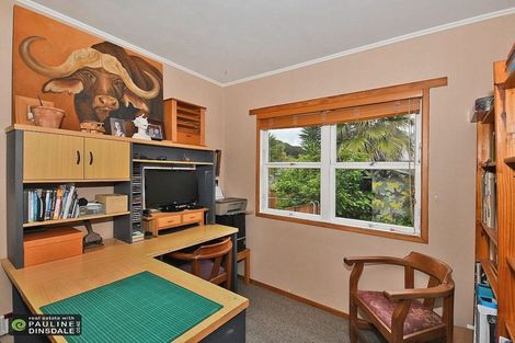 Photo of property in 28 Carr Street, Te Kamo, Whangarei, 0112