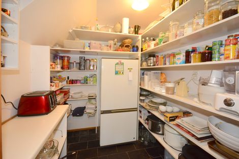 Photo of property in 27 Weir Street, Green Island, Dunedin, 9018