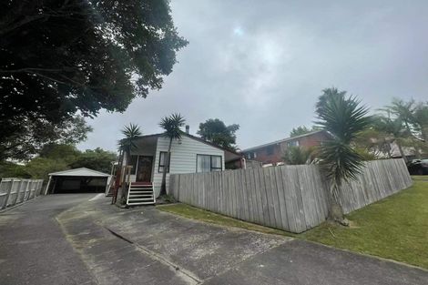 Photo of property in 6 Thalia Place, Totara Vale, Auckland, 0629