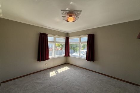 Photo of property in 31 Disraeli Street, Hawera, 4610