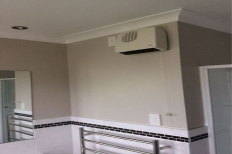 Photo of property in 2/935 Cameron Road, Gate Pa, Tauranga, 3112