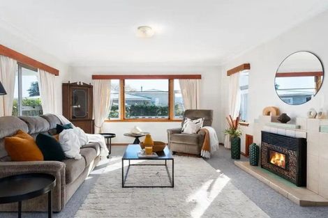 Photo of property in 134 Pembroke Street, Carterton, 5713