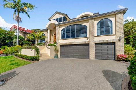 Photo of property in 15 Tumbridge Place, Somerville, Auckland, 2014