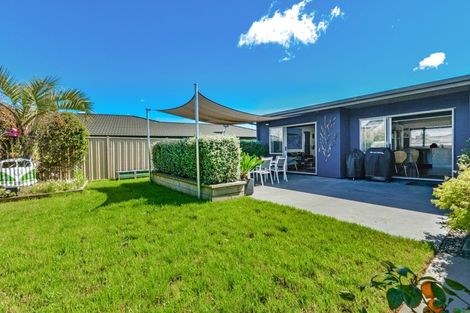 Photo of property in 8 Amner Place, Havelock North, 4130