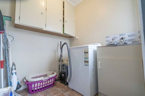 Photo of property in 137 Edinburgh Crescent, Waikiwi, Invercargill, 9810