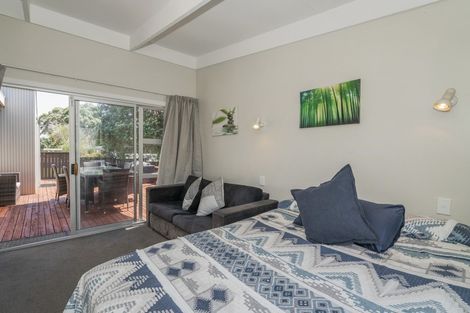 Photo of property in 15 Mccormick Place, Pauanui, Hikuai, 3579