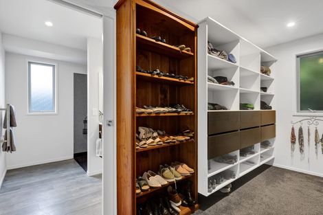 Photo of property in 184b Seaview Road, Westown, New Plymouth, 4310