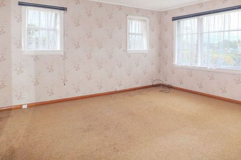 Photo of property in 18 Hulke Street, Foxton, 4814