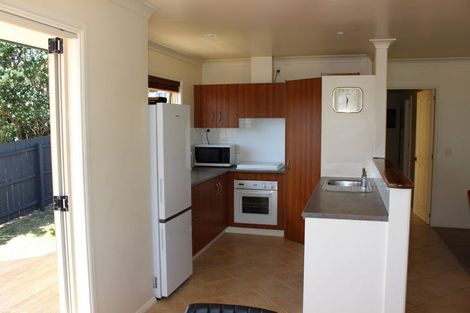 Photo of property in 106 Rimu Place, Matarangi, Whitianga, 3592