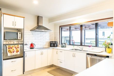 Photo of property in 1 Melfort Place, Nawton, Hamilton, 3200