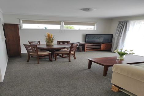 Photo of property in 1/25 Shirley Avenue, Papakura, 2110