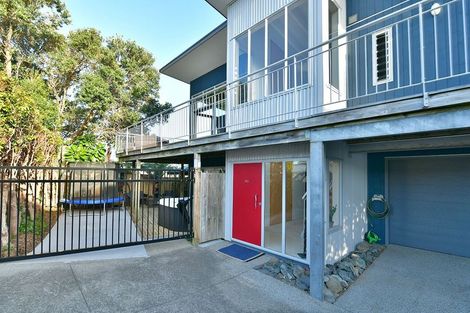 Photo of property in 52a Everard Avenue, Army Bay, Whangaparaoa, 0930