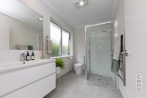 Photo of property in 31 Pitoitoi Drive, Riverhead, 0820