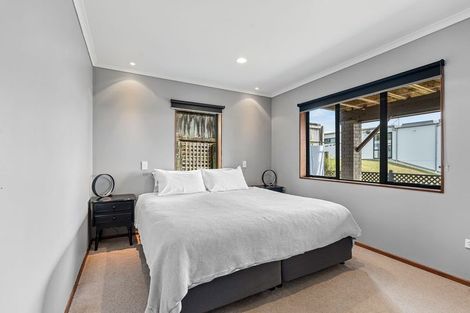 Photo of property in 3b Barrett Street, Westown, New Plymouth, 4310