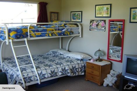 Photo of property in 5 Woodbury Street, Avonhead, Christchurch, 8042