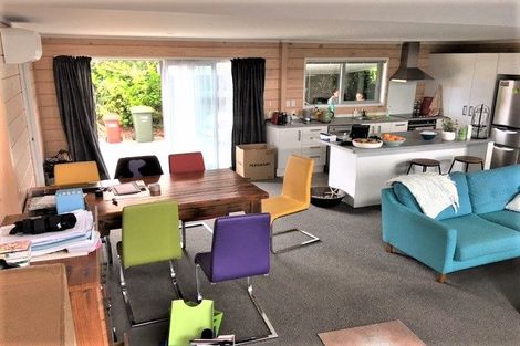 Photo of property in 56a Bay Street, Red Beach, 0932