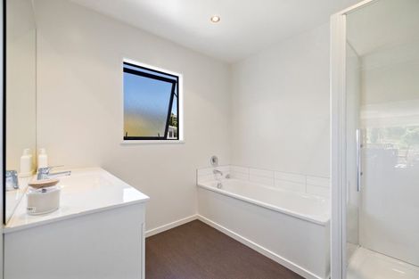 Photo of property in 87a Roche Street, Wanaka, 9305