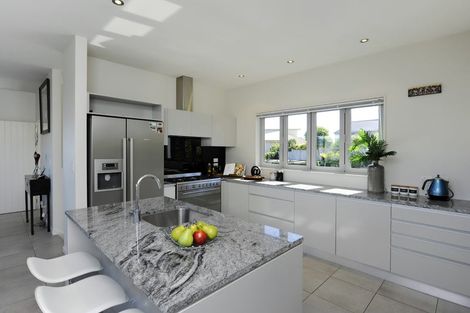 Photo of property in 8 Windsor Drive, Britannia Heights, Nelson, 7010