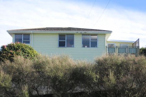 Photo of property in 112 Te Pene Avenue, Titahi Bay, Porirua, 5022