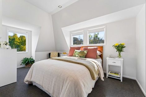 Photo of property in 15b Wilding Avenue, Northcote Point, Auckland, 0627