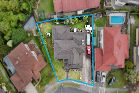 Photo of property in 23 Medallion Drive, Oteha, Auckland, 0632