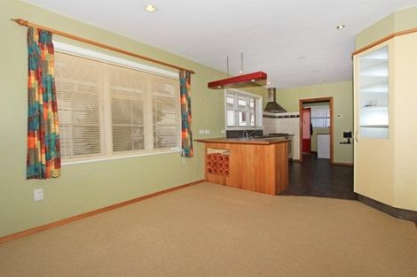 Photo of property in 37 Fairfield Avenue, Fairfield, Lower Hutt, 5011
