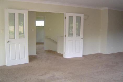 Photo of property in 2/41 Okura River Road, Okura, Albany, 0792