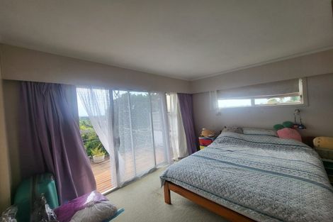 Photo of property in 5 Elizabeth Place, Mairangi Bay, Auckland, 0630