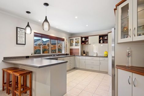 Photo of property in 54 Sovereign Drive, Papamoa Beach, Papamoa, 3118