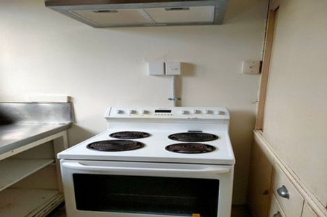 Photo of property in 12 Milton Street, Gore, 9710