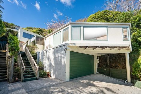 Photo of property in 2 Huntingdon Street, Northland, Wellington, 6012