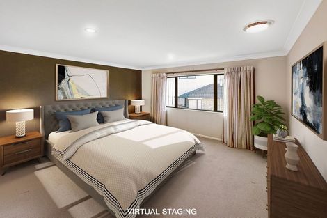 Photo of property in 5 Gibbston Crescent, Flat Bush, Auckland, 2016