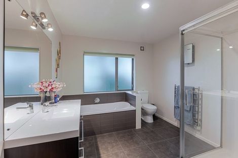 Photo of property in 11 Beckett Lane, Raumati Beach, Paraparaumu, 5032