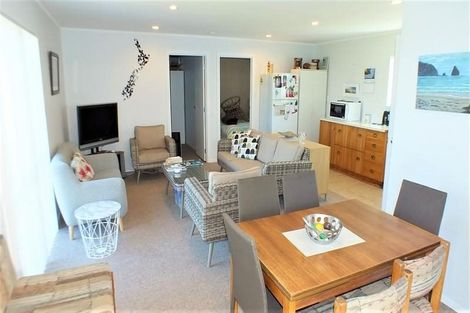 Photo of property in 156 Harbour Drive, Matarangi, Whitianga, 3592