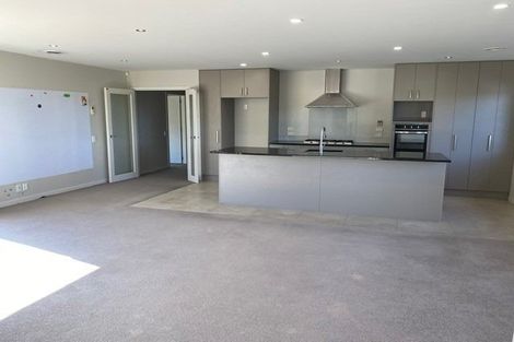 Photo of property in 9 Gifford Grove, Churton Park, Wellington, 6037