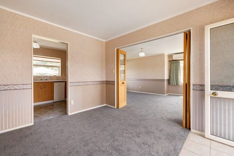 Photo of property in 5 Webb Place, Papamoa Beach, Papamoa, 3118