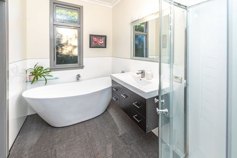 Photo of property in 9 Tregarth Street, Saint Johns Hill, Whanganui, 4501