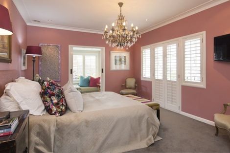 Photo of property in 128 St Stephens Avenue, Parnell, Auckland, 1052