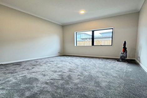 Photo of property in 4 Knockanara Drive, Flat Bush, Auckland, 2019