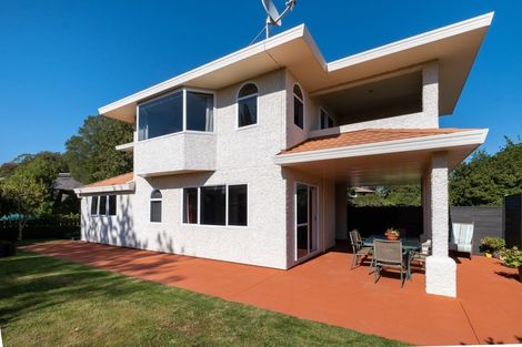 Photo of property in 60 Lucknow Road, Havelock North, 4130